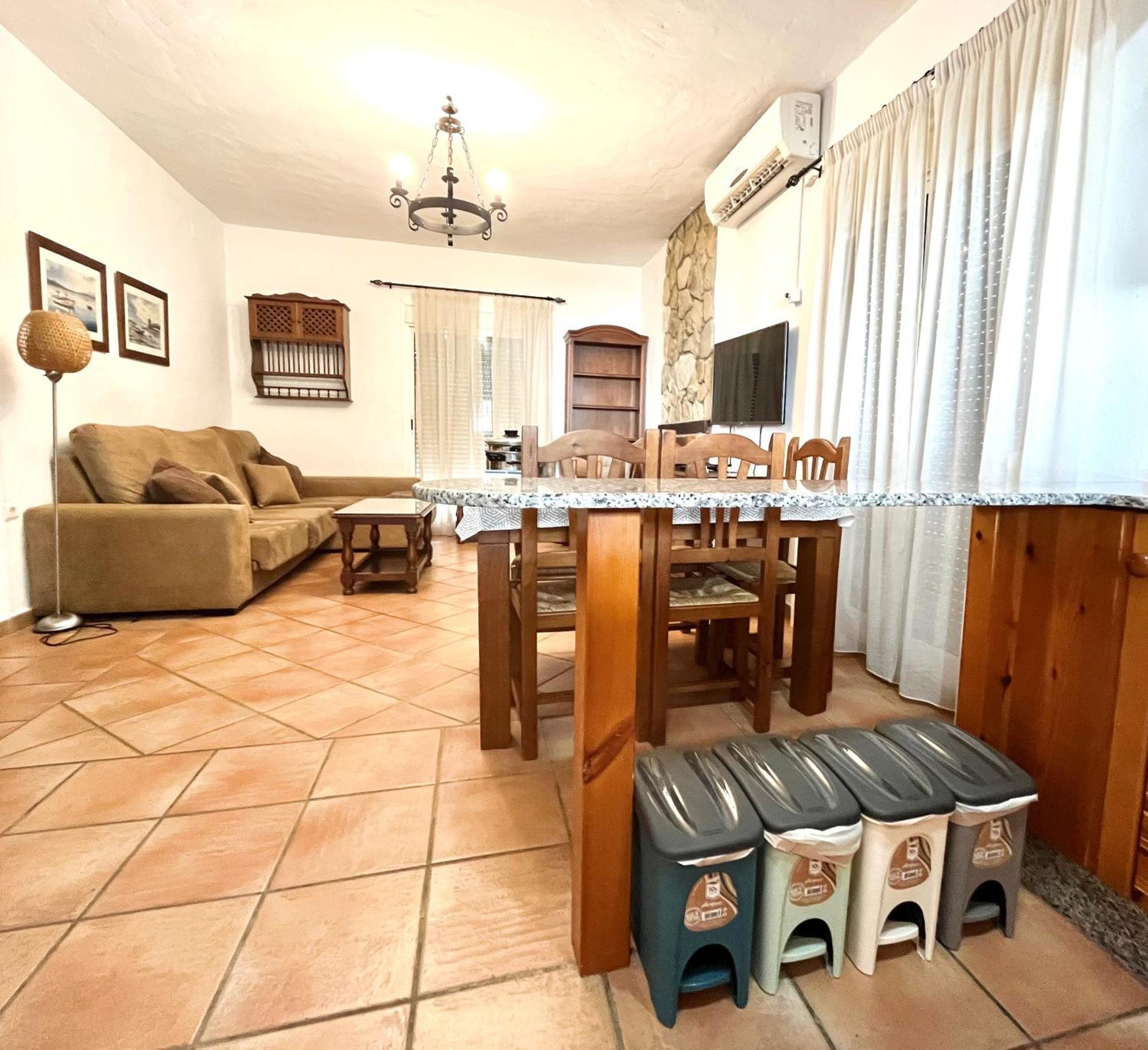 Holiday home Fuente Del Gallo Nomada *